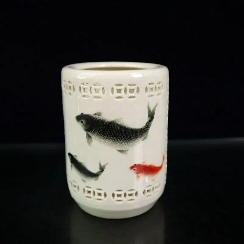 4.5" Collect Chinese Famille Rose Porcelain Animal Fish Hollow Out Brush Pot
4.5" Collect Chinese Famille Rose Porcelain Animal Fish Hollow Out Brush Pot