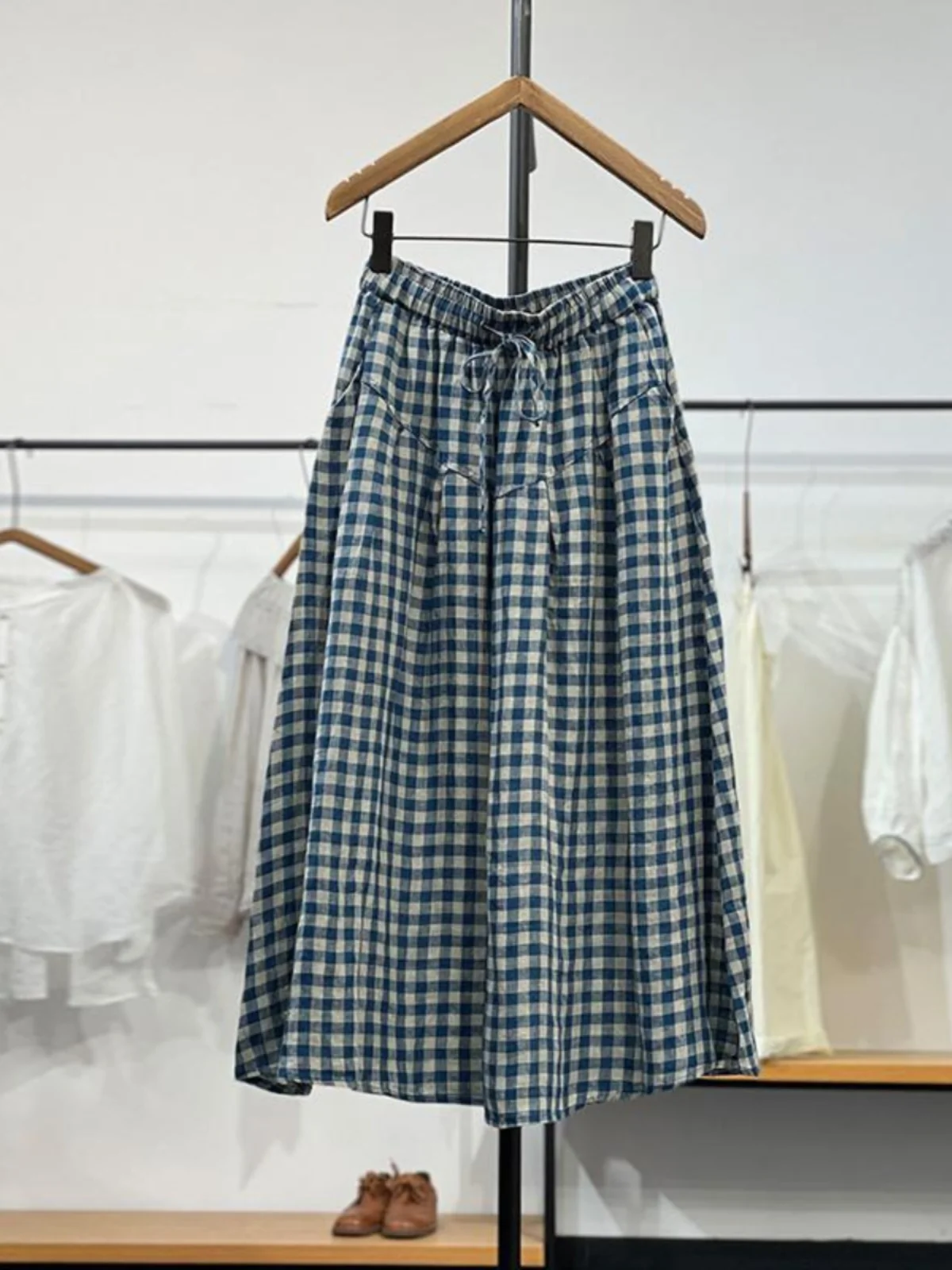 Японская тканая льняная клетчатая юбка трапециевидной формы средней длины, женская юбка из хлопкового льняного материала с высокой талией, корейская юбка для поездок на работу
Японская тканая льняная клетчатая юбка трапециевидной формы средней длины, женская юбка из хлопкового льняного материала с высокой талией, корейская юбка для поездок на работу