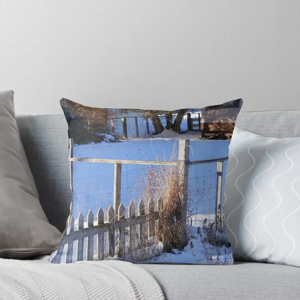 Winter Light 1 Throw Pillow Sitting Cushion Embroidered Cushion Cover Luxury Pillow Case Decorative Cushion pillow
Winter Light 1 Throw Pillow Sitting Cushion Embroidered Cushion Cover Luxury Pillow Case Decorative Cushion pillow