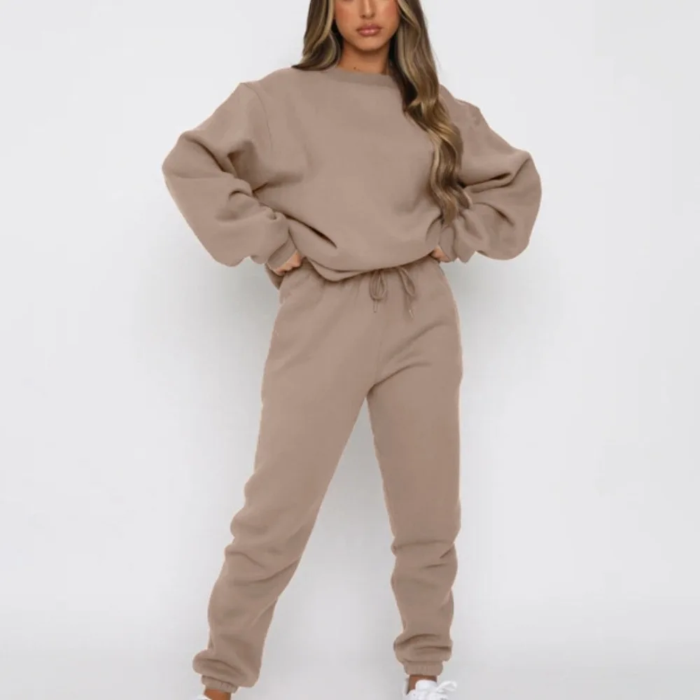 Solid Casual Two-piece Set, Long Sleeve Crew Neck Sweatshirt & Drawstring Waist Jogger Pants Outfits, Women's Clothing
Solid Casual Two-piece Set, Long Sleeve Crew Neck Sweatshirt & Drawstring Waist Jogger Pants Outfits, Women's Clothing