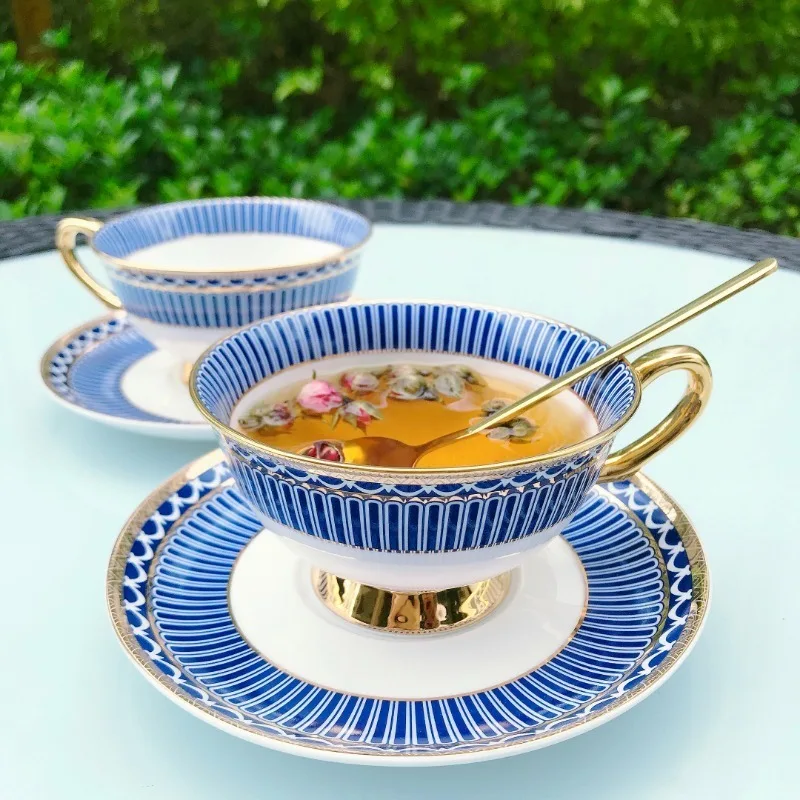 European Ceramic Coffee Set Minimalist English Afternoon Tea Set High-end Palace Style Coffee Pot and Kettle Set Tea Kettle
European Ceramic Coffee Set Minimalist English Afternoon Tea Set High-end Palace Style Coffee Pot and Kettle Set Tea Kettle