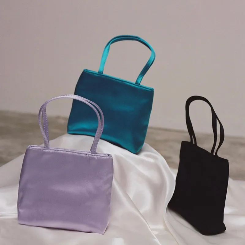 Women Vintage Solid Mini Cellphone Bag All Match Casual Y2k Aesthetic Shopping Bags Japanese Simple Fashion Purses and Handbags
Women Vintage Solid Mini Cellphone Bag All Match Casual Y2k Aesthetic Shopping Bags Japanese Simple Fashion Purses and Handbags