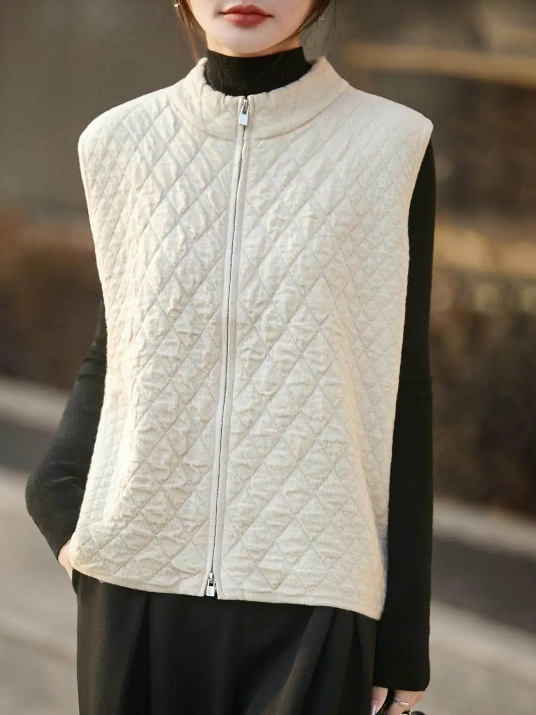 Thiened шерстяной хлопковый жакет женский стеганый жилет с воротником на молнии и ромбовидным узором универсальная зимняя верхняя одежда
Thiened шерстяной хлопковый жакет женский стеганый жилет с воротником на молнии и ромбовидным узором универсальная зимняя верхняя одежда