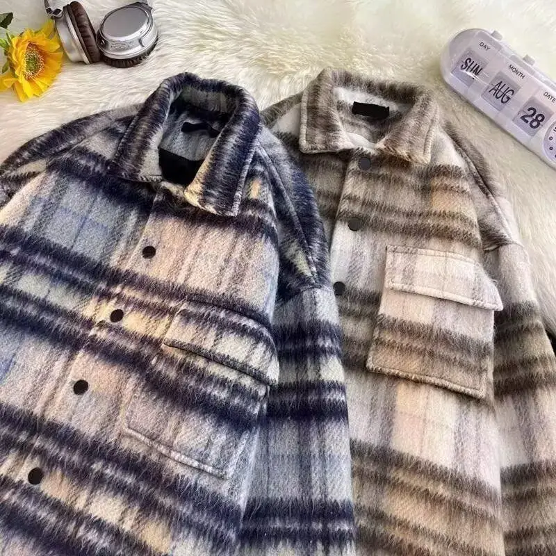 Мужская повседневная свободная шерстяная куртка в клетку в корейском стиле, универсальная верхняя одежда для весны и осени
Мужская повседневная свободная шерстяная куртка в клетку в корейском стиле, универсальная верхняя одежда для весны и осени