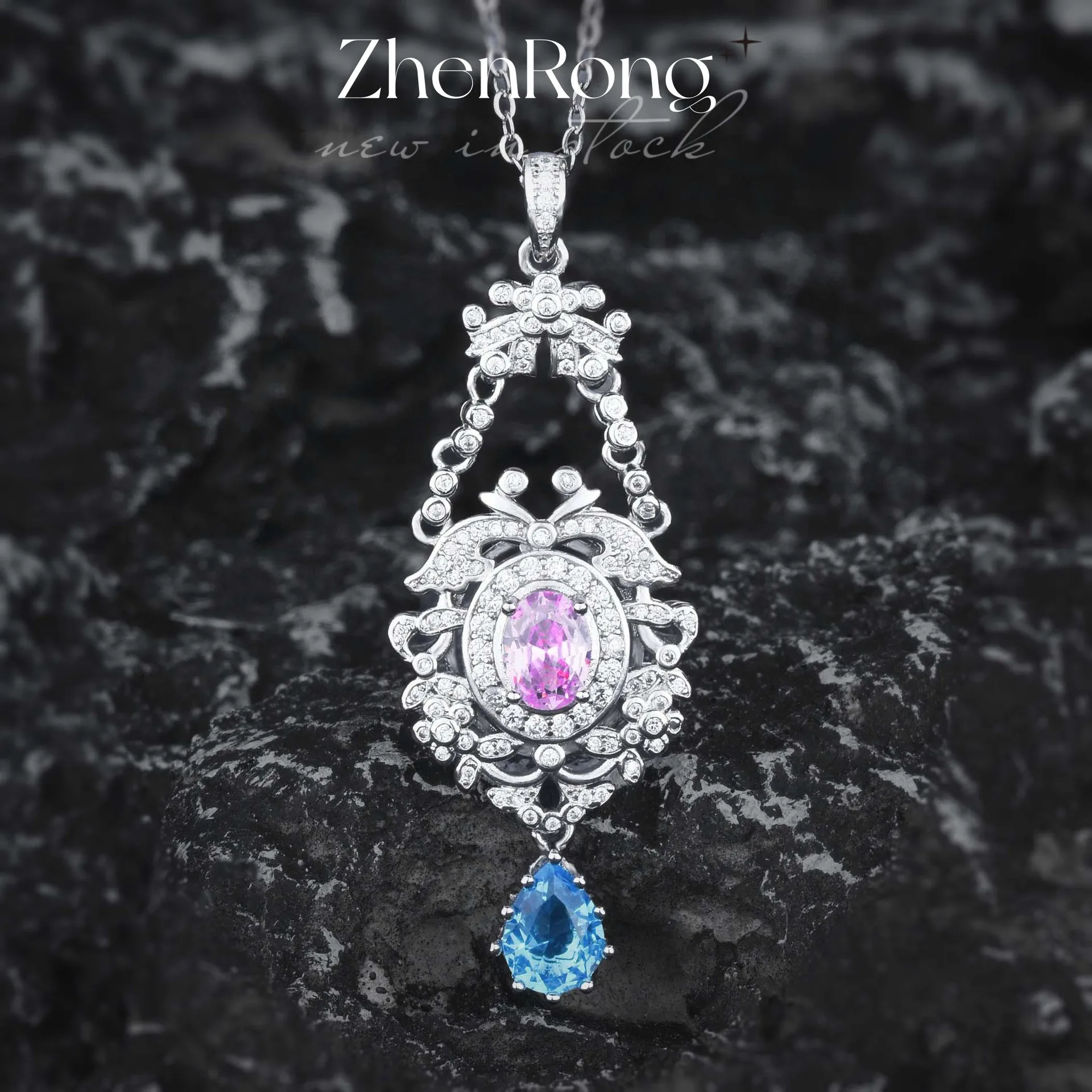 Exquisite Women's Engagement Necklaces with Blue/Pink Cubic Zircon Bling Bling New Trendy Pendant Necklace Jewelry For Women
Exquisite Women's Engagement Necklaces with Blue/Pink Cubic Zircon Bling Bling New Trendy Pendant Necklace Jewelry For Women