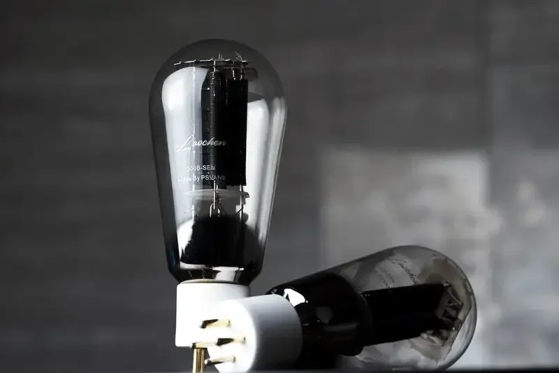 PSVANE 300B-SEN Вакуумная трубка HIFI EXQUIS Специальная версия по индивидуальному заказу Черная пластина с золотым штифтом Эквивалент 300B 300BN WE300B
PSVANE 300B-SEN Вакуумная трубка HIFI EXQUIS Специальная версия по индивидуальному заказу Черная пластина с золотым штифтом Эквивалент 300B 300BN WE300B