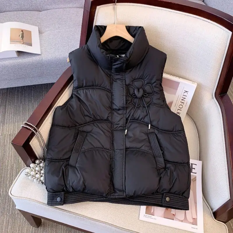 2025 New Winter Warm Cropped Vest Jackets Women Sleeveless Waistband Stand Collar Zip Up Puffer Waistcoat Black Outwear Female
2025 New Winter Warm Cropped Vest Jackets Women Sleeveless Waistband Stand Collar Zip Up Puffer Waistcoat Black Outwear Female