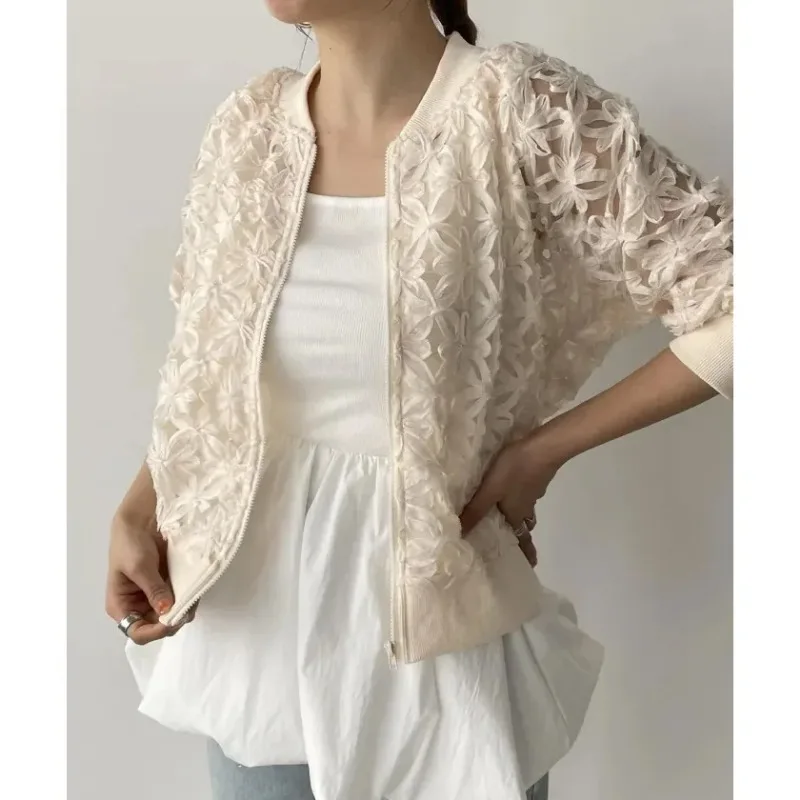 Sexy Cardigan Coat New Flower Embroidery Long Sleeves Tops Women Jacket Zipper Cardigan Short Tops Jackets for Women
Sexy Cardigan Coat New Flower Embroidery Long Sleeves Tops Women Jacket Zipper Cardigan Short Tops Jackets for Women