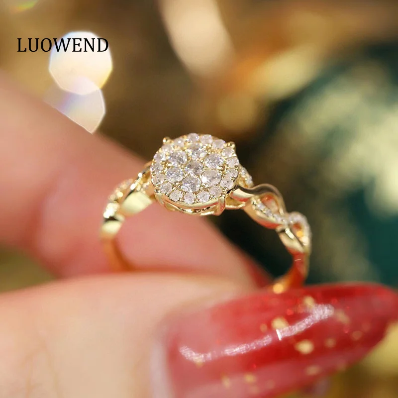 Кольца LUOWEND из 18-каратного белого или желтого золота, классическое круглое дизайнерское кольцо с натуральными бриллиантами 0,40 карат для женщин, свадебные украшения
Кольца LUOWEND из 18-каратного белого или желтого золота, классическое круглое дизайнерское кольцо с натуральными бриллиантами 0,40 карат для женщин, свадебные украшения