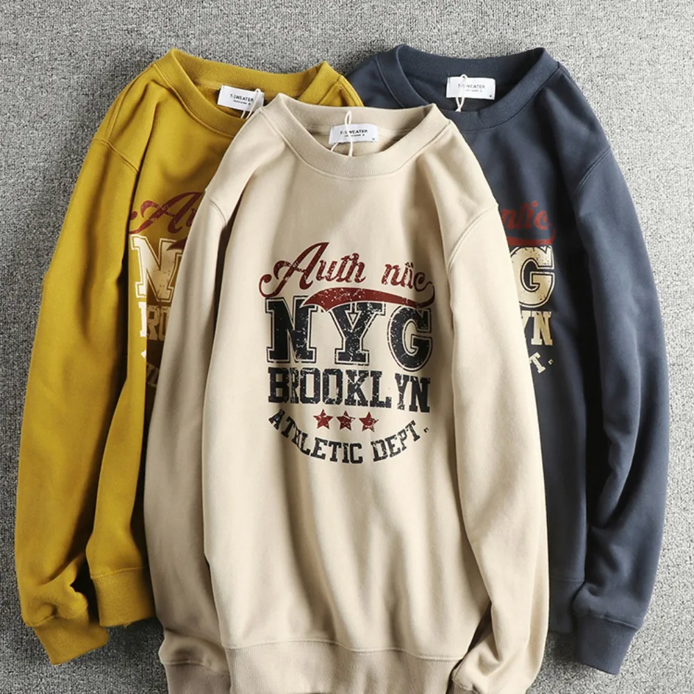 Retro large letter pattern American long-sleeved sweatshirt men's plus velvet thickened comfortable round neck pullover top
Retro large letter pattern American long-sleeved sweatshirt men's plus velvet thickened comfortable round neck pullover top