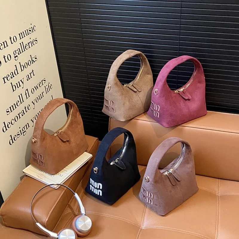 Original Classic Luxury Diaper Bag For Women Crossbody Handbag Elegant Leather Tote Large Capacity Unique Letter Logo Retro
Original Classic Luxury Diaper Bag For Women Crossbody Handbag Elegant Leather Tote Large Capacity Unique Letter Logo Retro