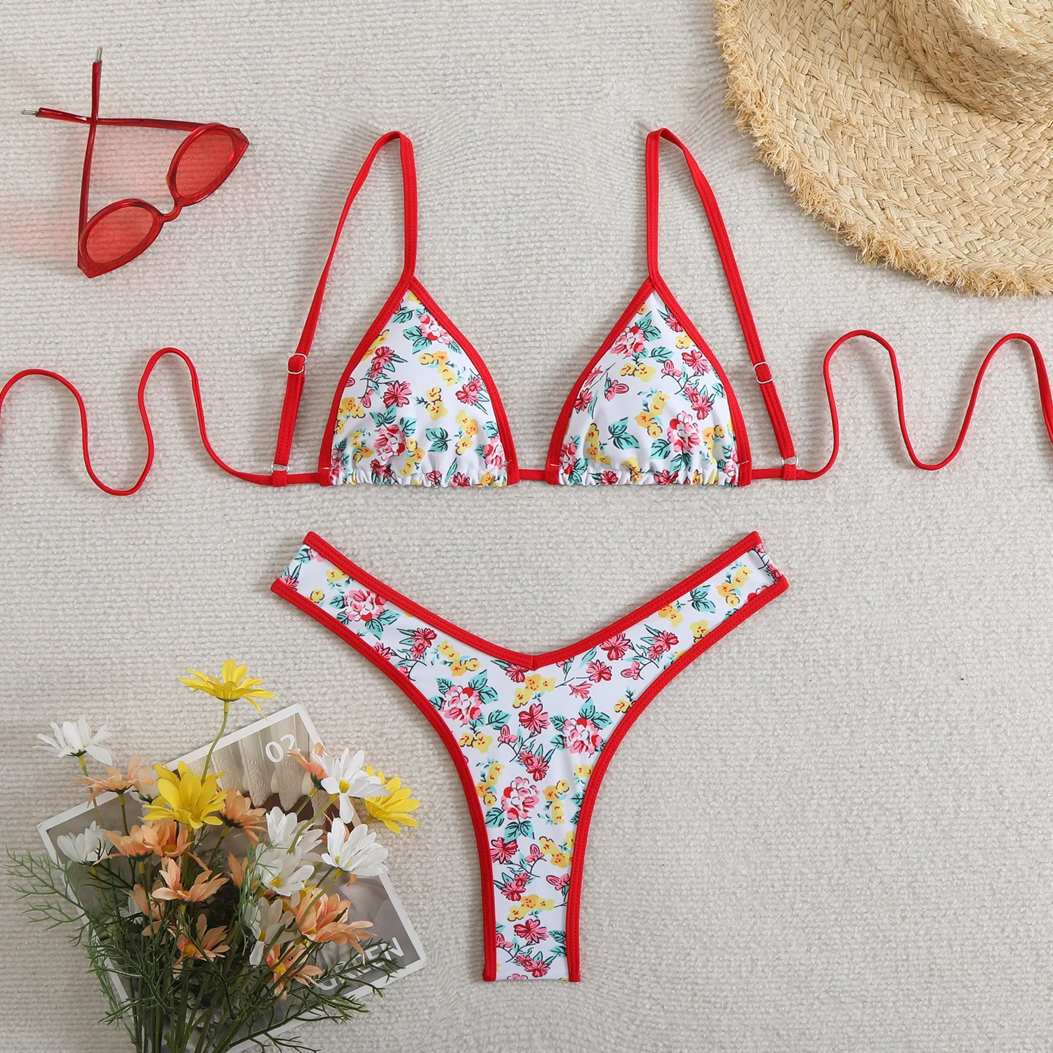 2025 Women Floral Printed Micro Bikini Set Women's Sexy Halter Tie-Front Two-Piece Swimwear Hot Spring Holiday Beachwear Female
2025 Women Floral Printed Micro Bikini Set Women's Sexy Halter Tie-Front Two-Piece Swimwear Hot Spring Holiday Beachwear Female