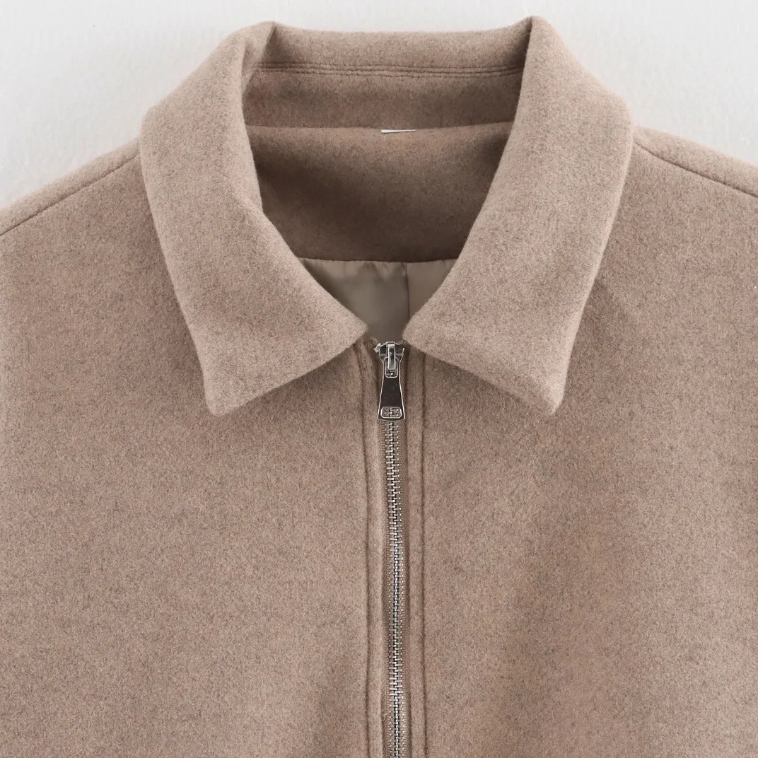 Модный мягкий твидовый твидовый тюнер на молнии, женское осеннее новое пальто универсального дизайна с длинным воротником све, пальто из полиэфирного волокна
Модный мягкий твидовый твидовый тюнер на молнии, женское осеннее новое пальто универсального дизайна с длинным воротником све, пальто из полиэфирного волокна