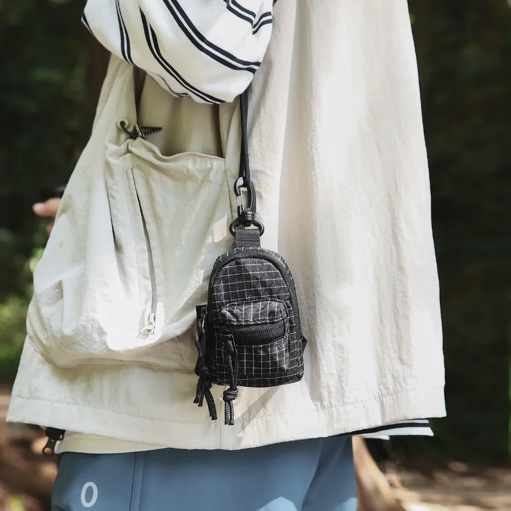 Storage Bag Ins-style Neck Pouch Trendy Versatile Coin Purse Gender-neutral Portable Key Bag Casual Wear
Storage Bag Ins-style Neck Pouch Trendy Versatile Coin Purse Gender-neutral Portable Key Bag Casual Wear