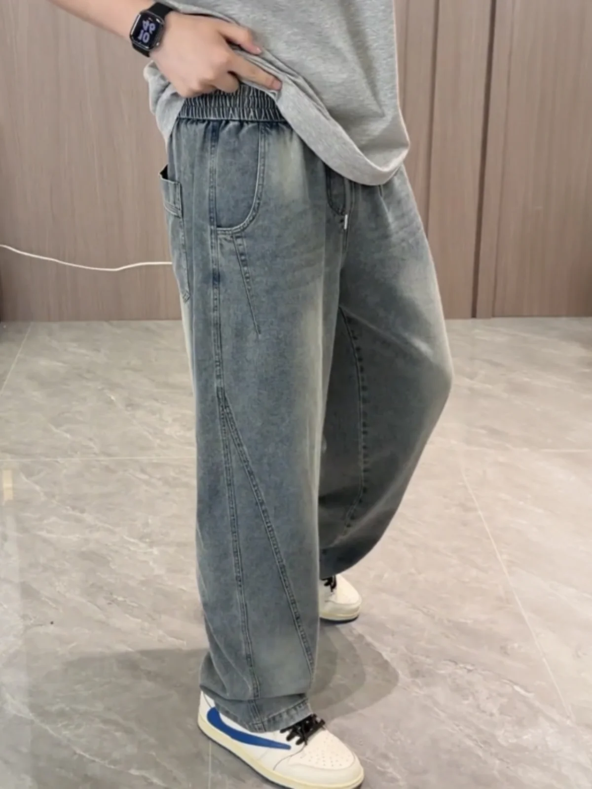Summer Men's Casual Straight Leg Jeans Lightweight Breathable Vintage Washed Denim Pants Comfortable Soft Durable Straight Tube
Summer Men's Casual Straight Leg Jeans Lightweight Breathable Vintage Washed Denim Pants Comfortable Soft Durable Straight Tube