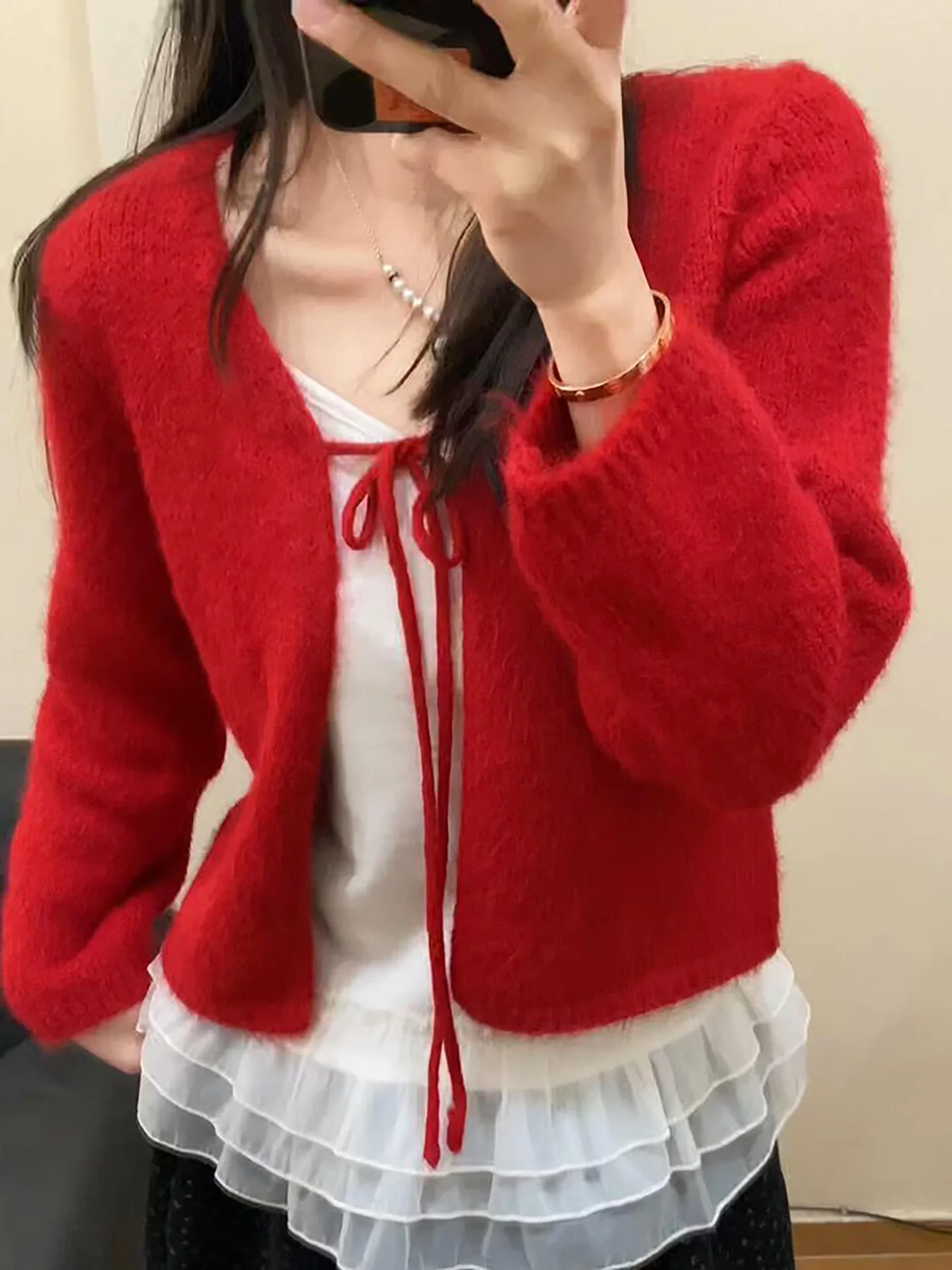 Red Knot Knitted Open Cardigan And White Strap Vest Two-Piece Set Korean Sle Slim Fit Soft Fabric Winter Warm Lad...
Red Knot Knitted Open Cardigan And White Strap Vest Two-Piece Set Korean Sle Slim Fit Soft Fabric Winter Warm Lad...