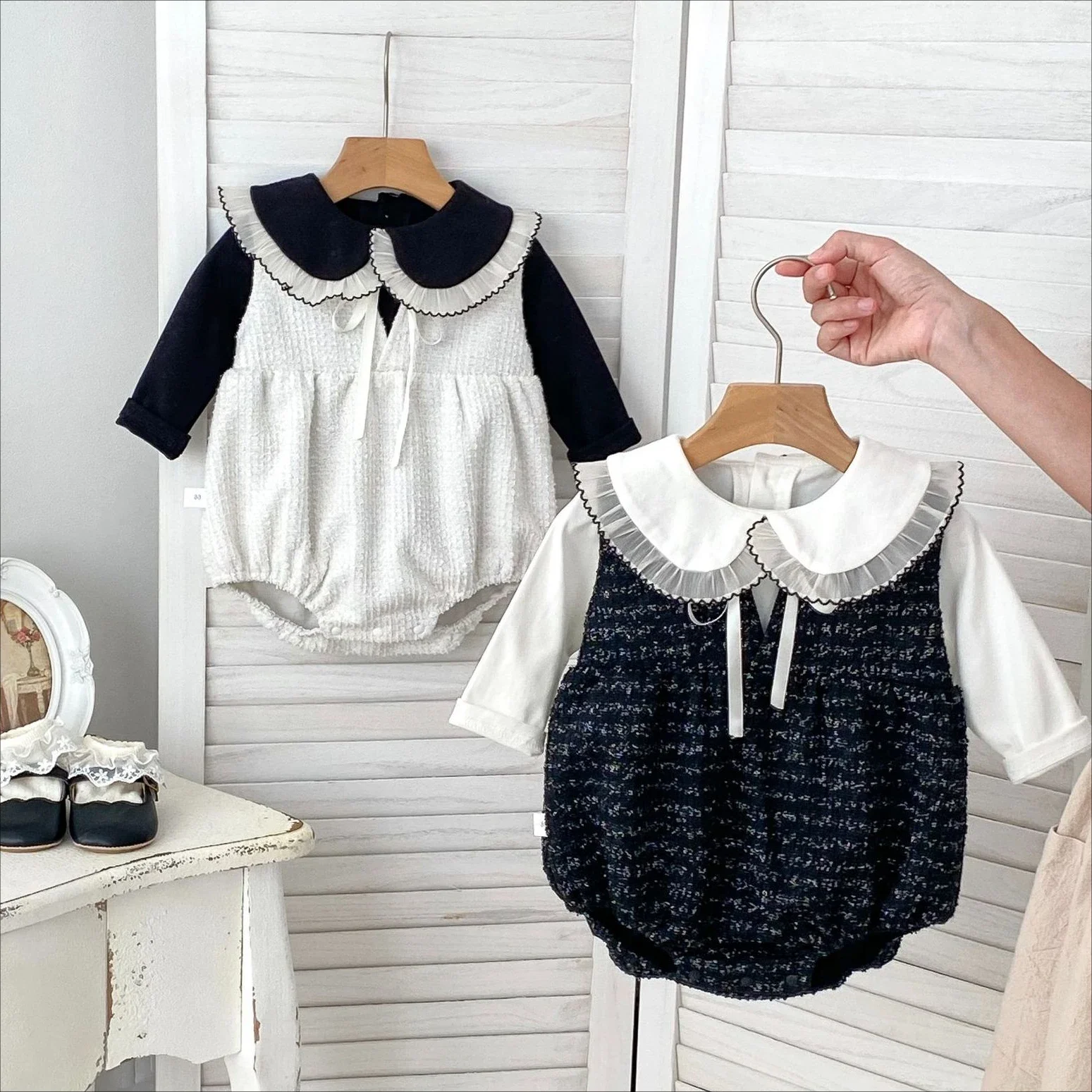 Baby Clothes Set 2025 Spring New Girl Baby Small Fragrance Bag Fart Clothes Lace Lapel Long Sleeve Bottoming Shirt
Baby Clothes Set 2025 Spring New Girl Baby Small Fragrance Bag Fart Clothes Lace Lapel Long Sleeve Bottoming Shirt