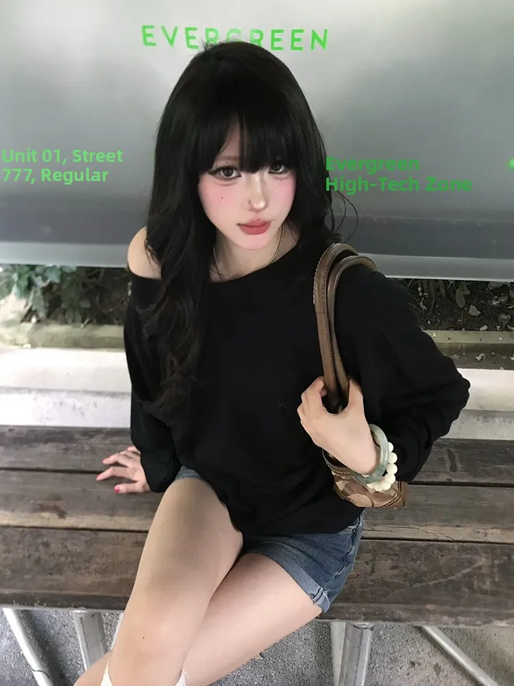Loose Black Shoulder Bared Long Sleeve Top Korean Style Lazy Fashion Women's Sweatshirt Velvet Material Cotton Inner Liner
Loose Black Shoulder Bared Long Sleeve Top Korean Style Lazy Fashion Women's Sweatshirt Velvet Material Cotton Inner Liner