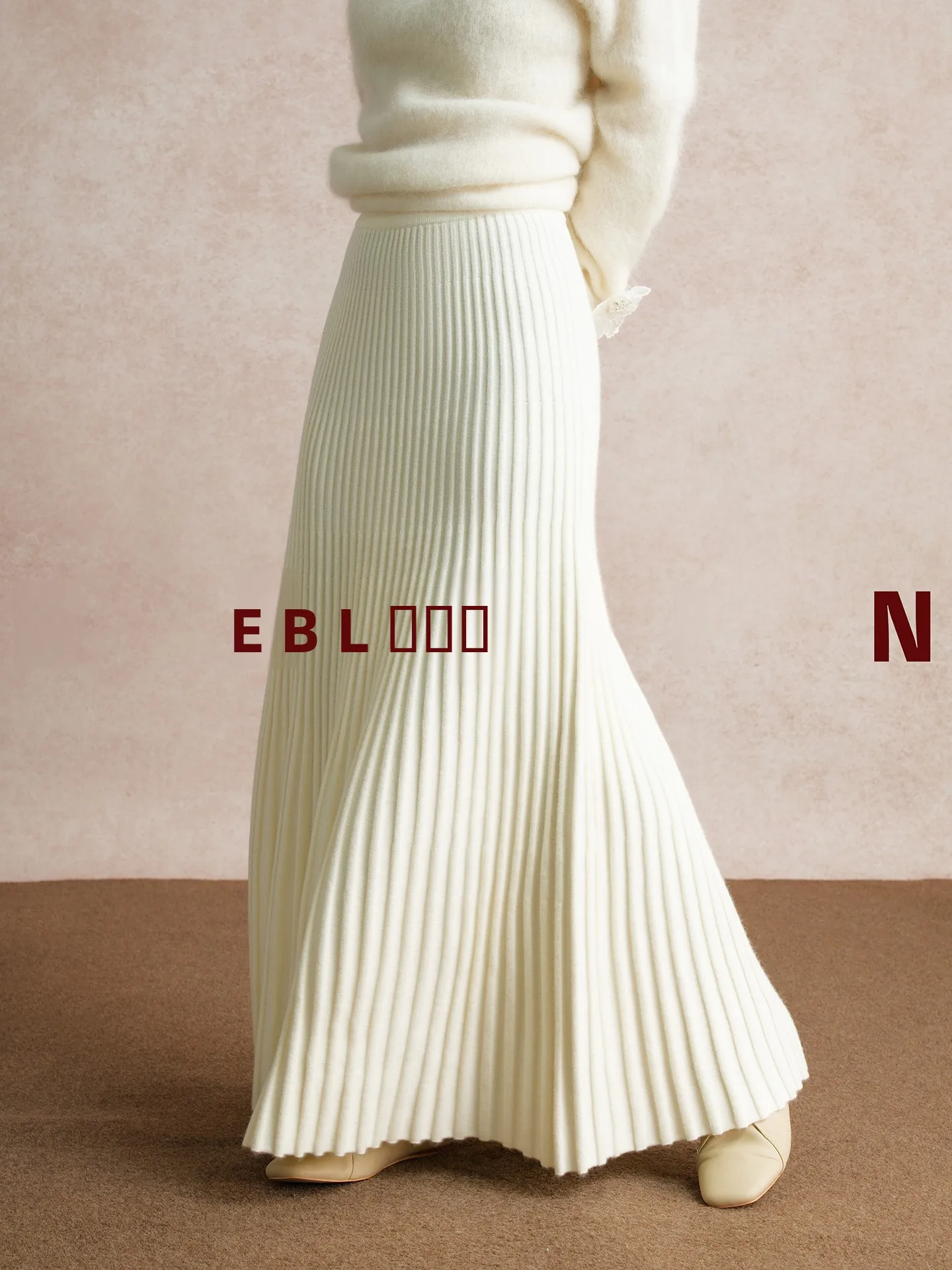 Вязаная плиссированная юбка миди Ele для женщин, с высокой талией, струящаяся, элегантная, для офиса, из смесовой ткани (полиэстер и шерсть), весенняя коллекция
Вязаная плиссированная юбка миди Ele для женщин, с высокой талией, струящаяся, элегантная, для офиса, из смесовой ткани (полиэстер и шерсть), весенняя коллекция