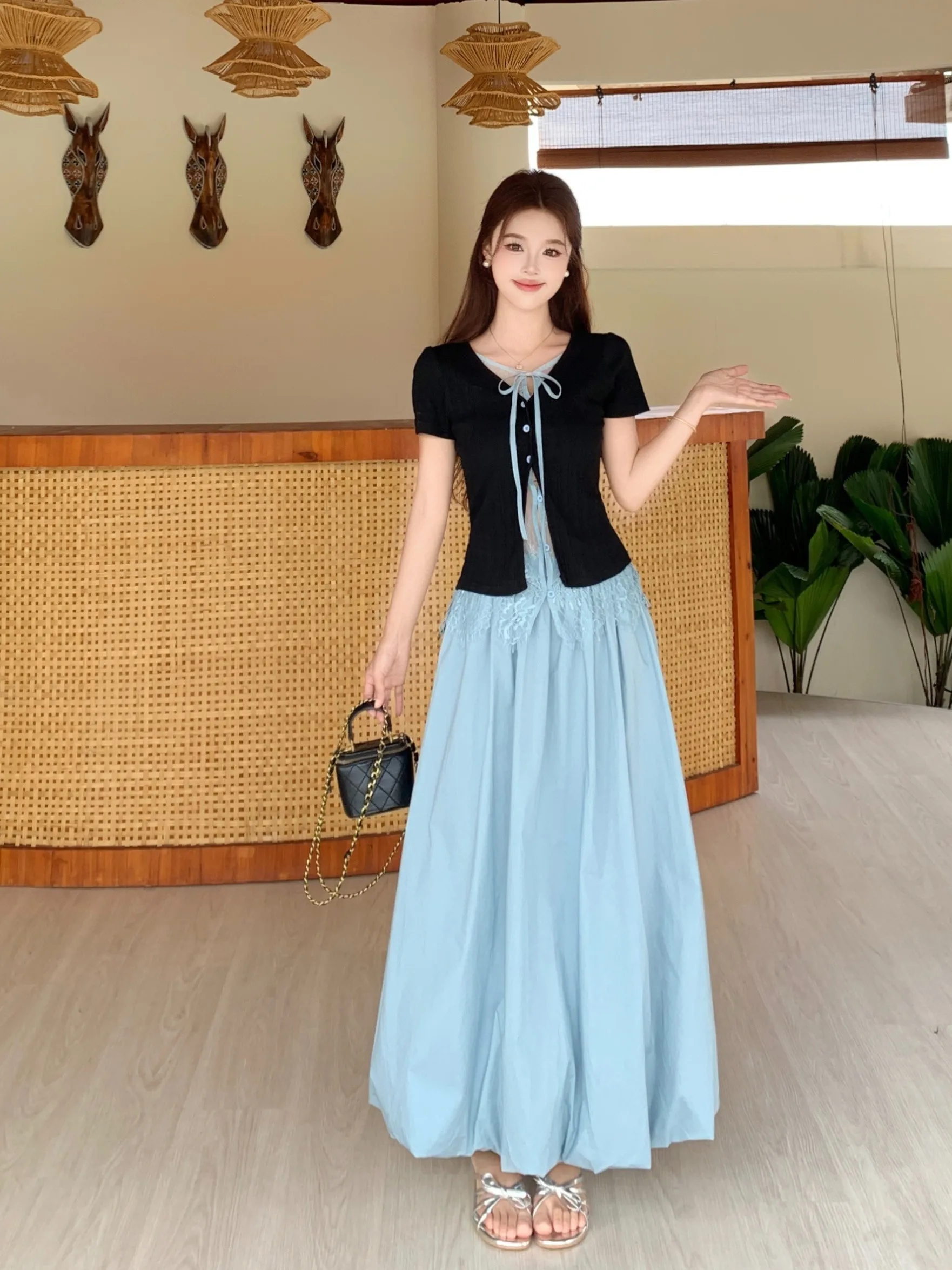 plus Size Fashionable Lace Paneling Short Sleeve Set High Waist A-Line Skirt Knot V-Neck Korean Style Summer New Ar...
plus Size Fashionable Lace Paneling Short Sleeve Set High Waist A-Line Skirt Knot V-Neck Korean Style Summer New Ar...