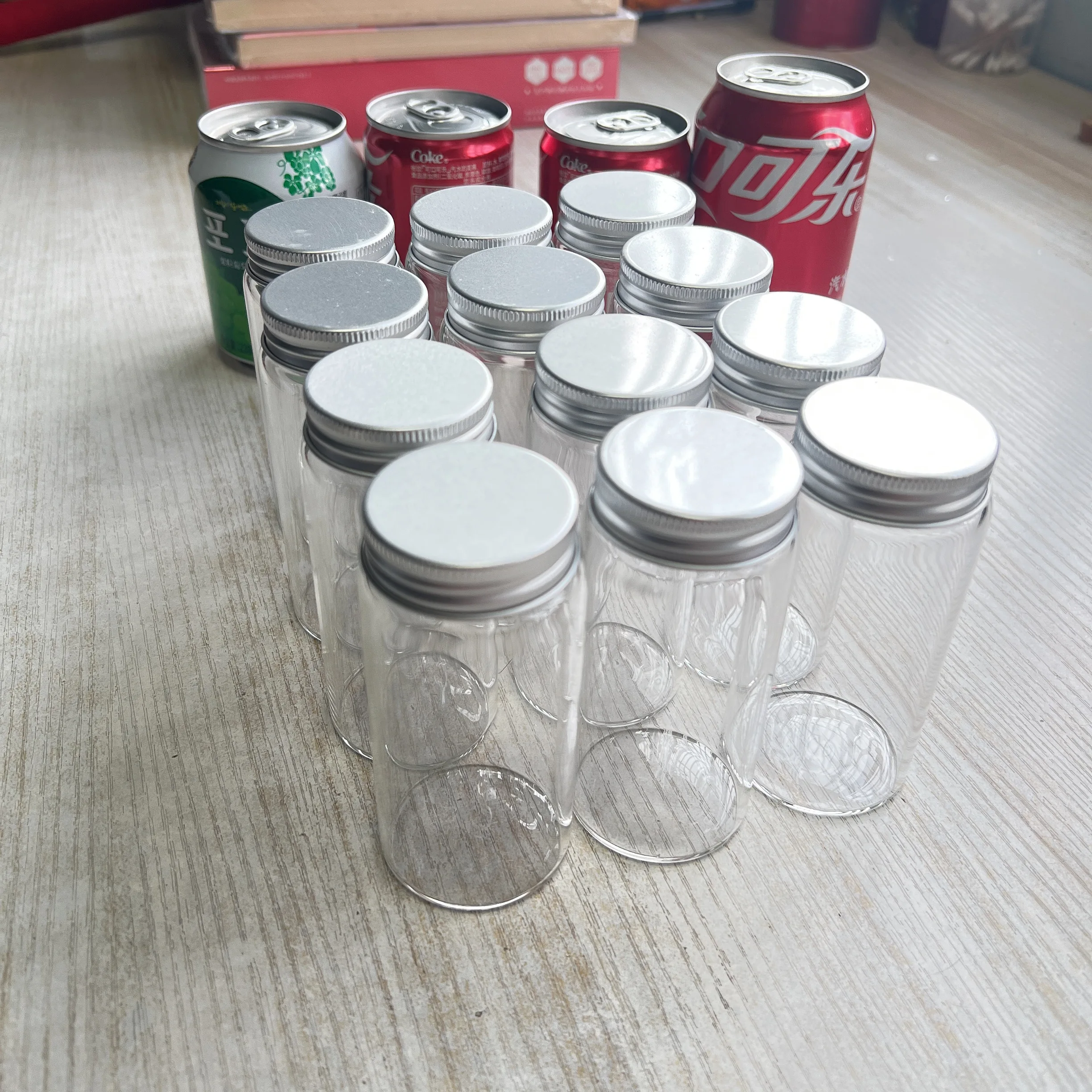 8/12 pcs 130ml Candy Glass Bottle 33×47×90mm Mini Glass jars Silver Screw Cap DIY Craft Seeds Spices Containers Test Tube vials
8/12 pcs 130ml Candy Glass Bottle 33×47×90mm Mini Glass jars Silver Screw Cap DIY Craft Seeds Spices Containers Test Tube vials