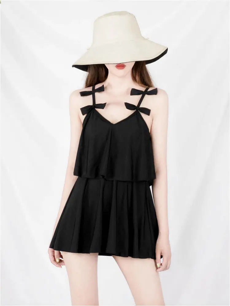 Sweet Sle One-Piece Swimsuit Women's Conservative Hot Spring Bathing Suit Slimming Belly Covering Cute Fairy Trend 2025
Sweet Sle One-Piece Swimsuit Women's Conservative Hot Spring Bathing Suit Slimming Belly Covering Cute Fairy Trend 2025