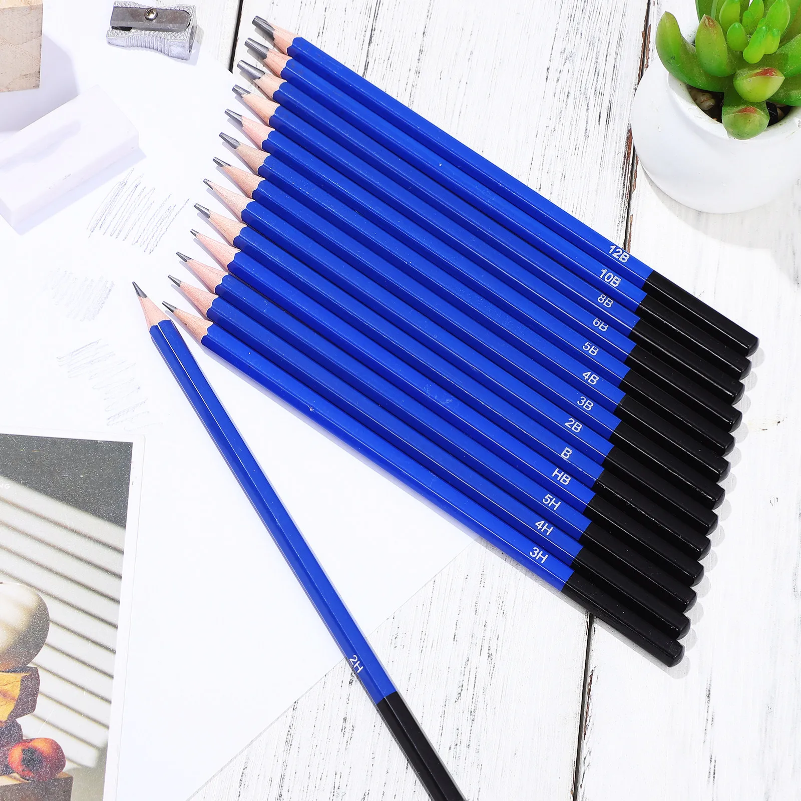 1Set Drawing Sketch Pencils Set Hardwood Sketching Pencils Easy Sharpening Includes Erasers Pencil Sharpeners for Beginners
1Set Drawing Sketch Pencils Set Hardwood Sketching Pencils Easy Sharpening Includes Erasers Pencil Sharpeners for Beginners