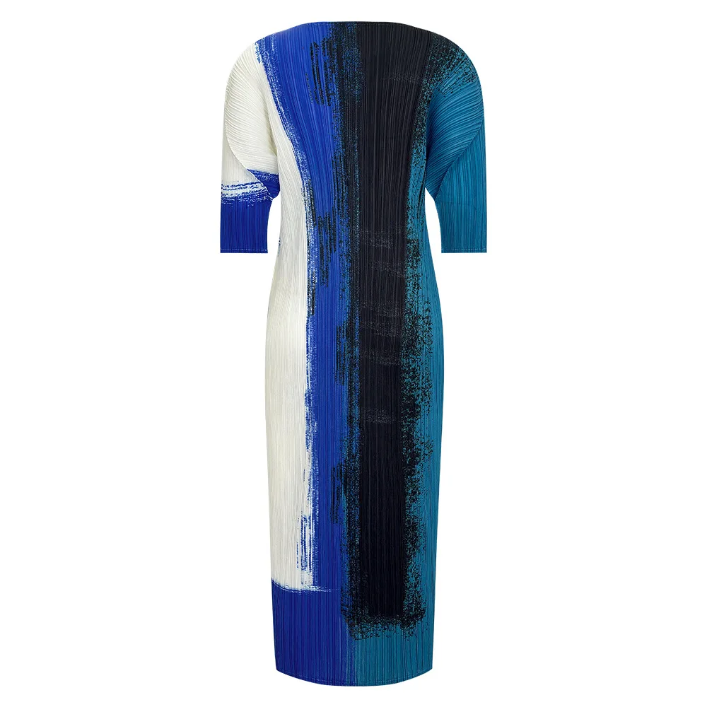 Miyake Pleated Dress 2025 Summer Pleated Collision Color Long-sleeved Round Neck Dress Senior Sense Simple Thin Mid-length Skirt
Miyake Pleated Dress 2025 Summer Pleated Collision Color Long-sleeved Round Neck Dress Senior Sense Simple Thin Mid-length Skirt