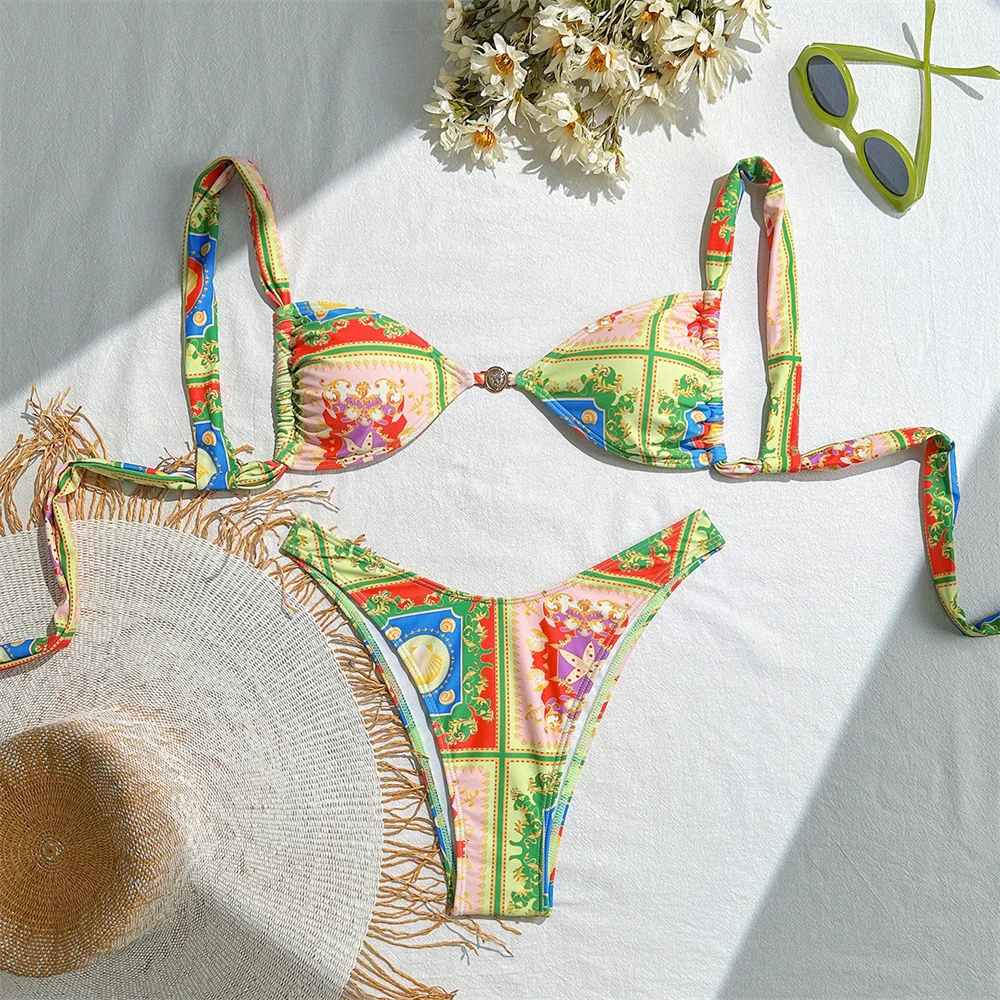 Para Praia винтажный зеленый комплект бикини с цветочным принтом 2025 сексуальный купальник с металлическим кольцом пуш-ап микро купальник бразильский купальный костюм
Para Praia винтажный зеленый комплект бикини с цветочным принтом 2025 сексуальный купальник с металлическим кольцом пуш-ап микро купальник бразильский купальный костюм