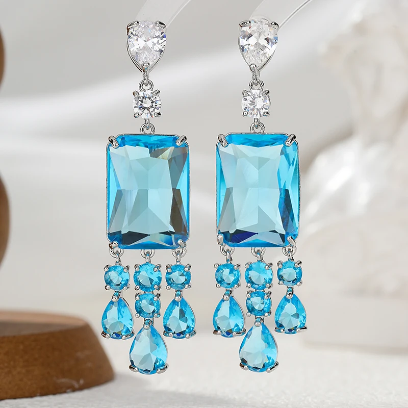 Fashion Geometric Purple Zircon Women Dangle Earrings Beautiful Shiny Waterdrop Stones High Quality Wedding Brides Accessories
Fashion Geometric Purple Zircon Women Dangle Earrings Beautiful Shiny Waterdrop Stones High Quality Wedding Brides Accessories