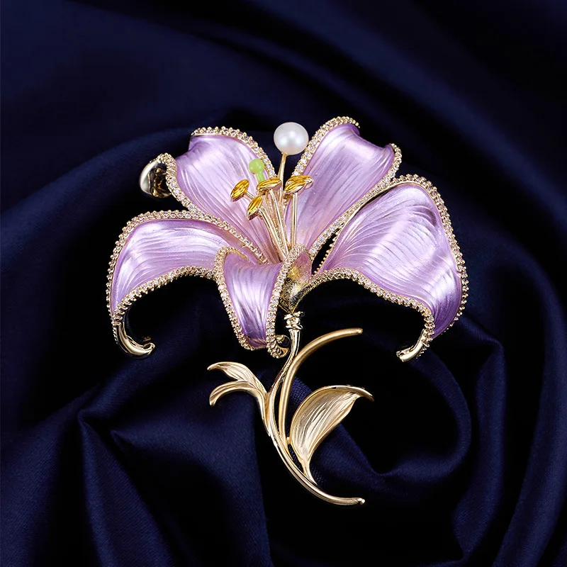 High-end zircon lily brooch freshwater pearl flower brooch luxury Luxury clothing accessories
High-end zircon lily brooch freshwater pearl flower brooch luxury Luxury clothing accessories