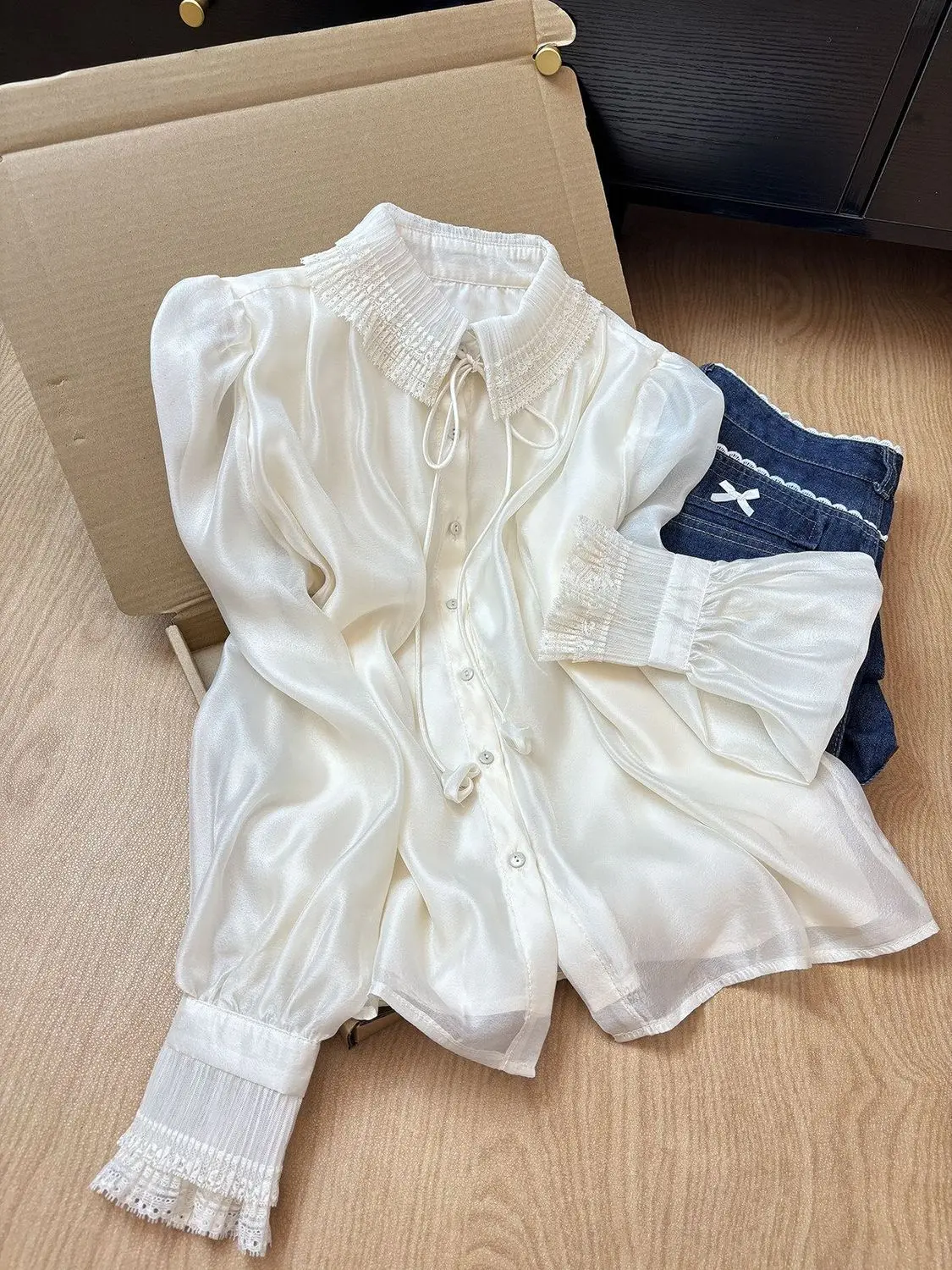 2026 Blusas Mujer De Moda Elegant Blouses Women's Clothing Chiffon Vintage Shirts Temperament Tops Loose Chic Summer Blouse
2026 Blusas Mujer De Moda Elegant Blouses Women's Clothing Chiffon Vintage Shirts Temperament Tops Loose Chic Summer Blouse
