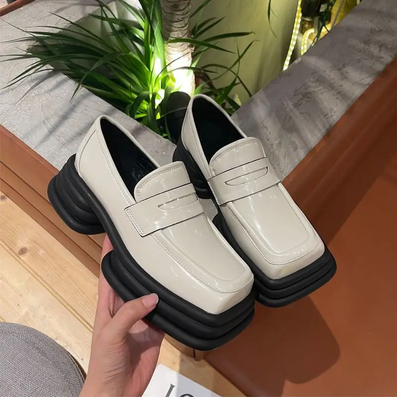 Women Loafers Summer Square Toe Platform Chunky Heel Slip On British Style Casual Shoes Thick Sole Comfortable Female Footwear
Women Loafers Summer Square Toe Platform Chunky Heel Slip On British Style Casual Shoes Thick Sole Comfortable Female Footwear
