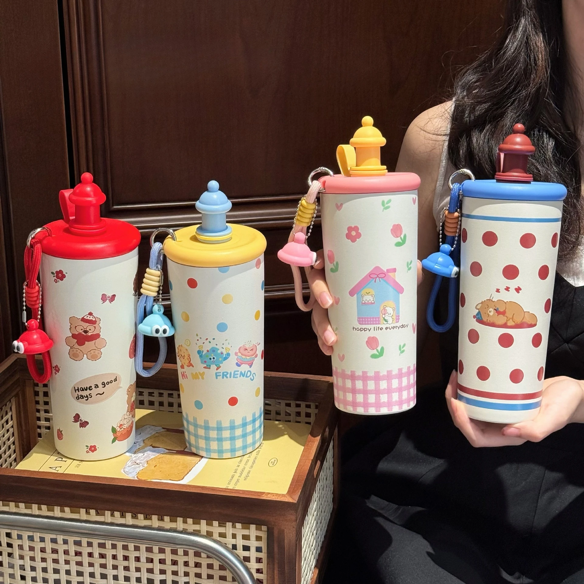 Creative Cartoon High-value Water Cups, Cute Straw Cup, Tea Cup with Filter, Stainless Steel Insulated Cup, Holiday Gift Thermos
Creative Cartoon High-value Water Cups, Cute Straw Cup, Tea Cup with Filter, Stainless Steel Insulated Cup, Holiday Gift Thermos