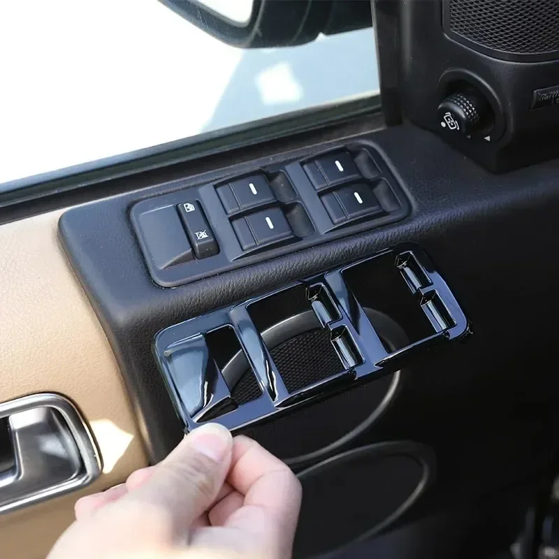 For Land Rover Discovery 3 LR3 2004-2009 ABS Black Car Window Lift Switch Button Cover Decorate Interior Car Accessories
For Land Rover Discovery 3 LR3 2004-2009 ABS Black Car Window Lift Switch Button Cover Decorate Interior Car Accessories