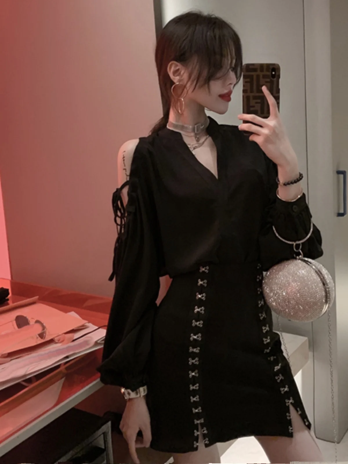 Summer Sexy Retro Lantern Sleeve Drawstring Shirt Button Elastic Wrap Skirt Set Women's Clothing Brandless Female Lantern Sleeve
Summer Sexy Retro Lantern Sleeve Drawstring Shirt Button Elastic Wrap Skirt Set Women's Clothing Brandless Female Lantern Sleeve