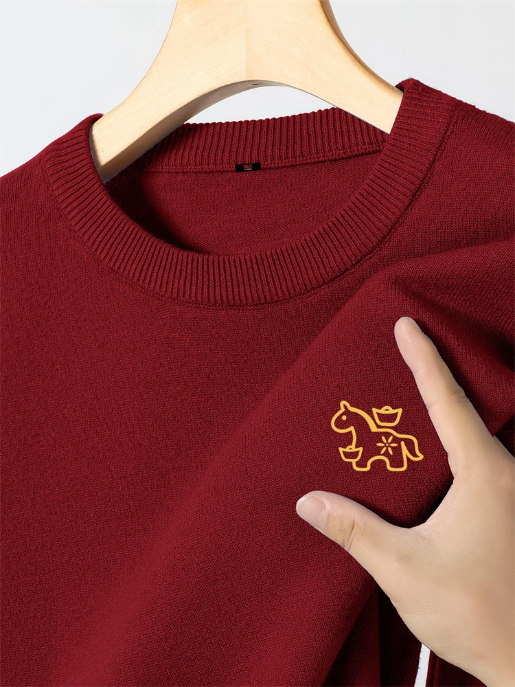 High-End Year Men's Knitted Sweater Winter Warm Inner irt Casual Sle Red Wine Color Print Knitwear for Young Men
High-End Year Men's Knitted Sweater Winter Warm Inner irt Casual Sle Red Wine Color Print Knitwear for Young Men