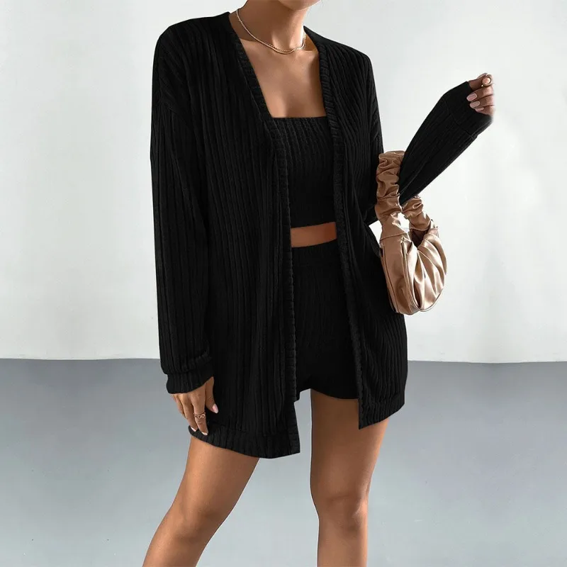 Autumn and Winter Coat Strapless Shorts Three Piece Set - High-quality Fabric, Soft and Skin Friendly, Comfortable To Wear
Autumn and Winter Coat Strapless Shorts Three Piece Set - High-quality Fabric, Soft and Skin Friendly, Comfortable To Wear