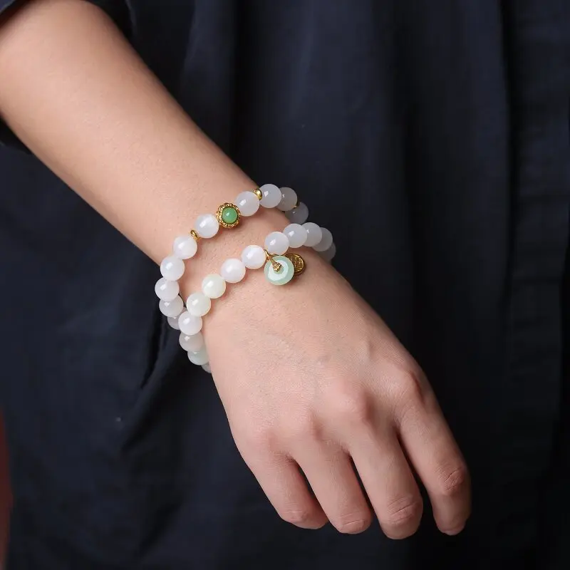 Double Layer White Jade Bodhi Bracelet with Sea Mica and Peace Buckle Pendant for Women Ideal for Bestie Gifts
Double Layer White Jade Bodhi Bracelet with Sea Mica and Peace Buckle Pendant for Women Ideal for Bestie Gifts