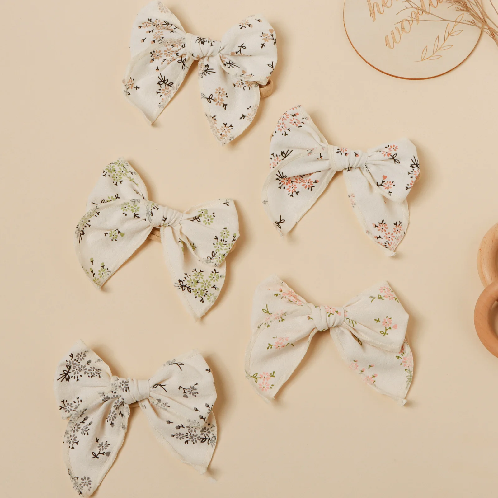 30 PCS/Lot, 2025 New Floral Bow Hair Clips or Headbands For Spring Summer Baby Girls Hair Accessories
30 PCS/Lot, 2025 New Floral Bow Hair Clips or Headbands For Spring Summer Baby Girls Hair Accessories