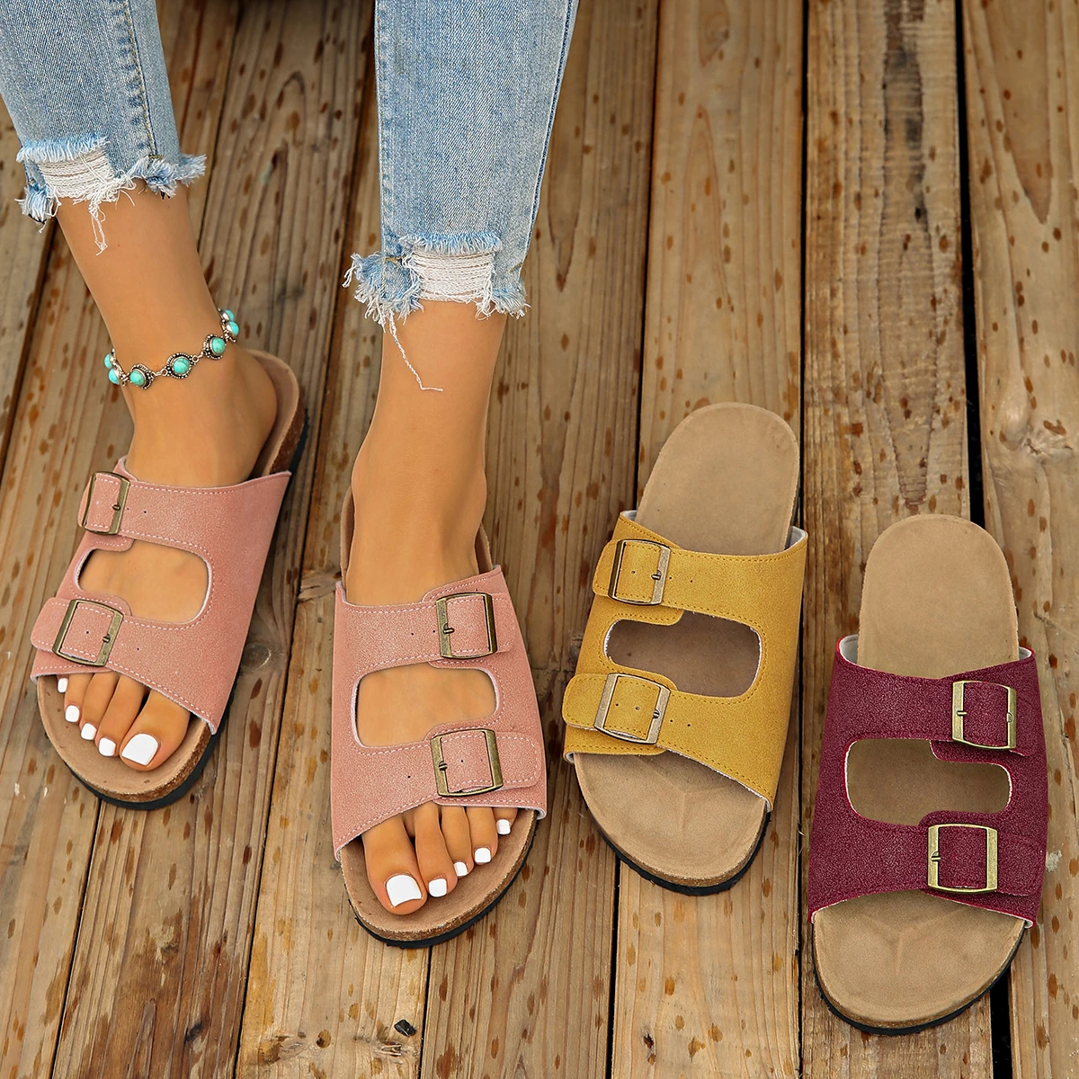 Summer Adjustable buckle lightweight Clogs slippers Women Flat Slippers Fashion Round Toe Non-slip Sexy Open-toe Flip-flops
Summer Adjustable buckle lightweight Clogs slippers Women Flat Slippers Fashion Round Toe Non-slip Sexy Open-toe Flip-flops