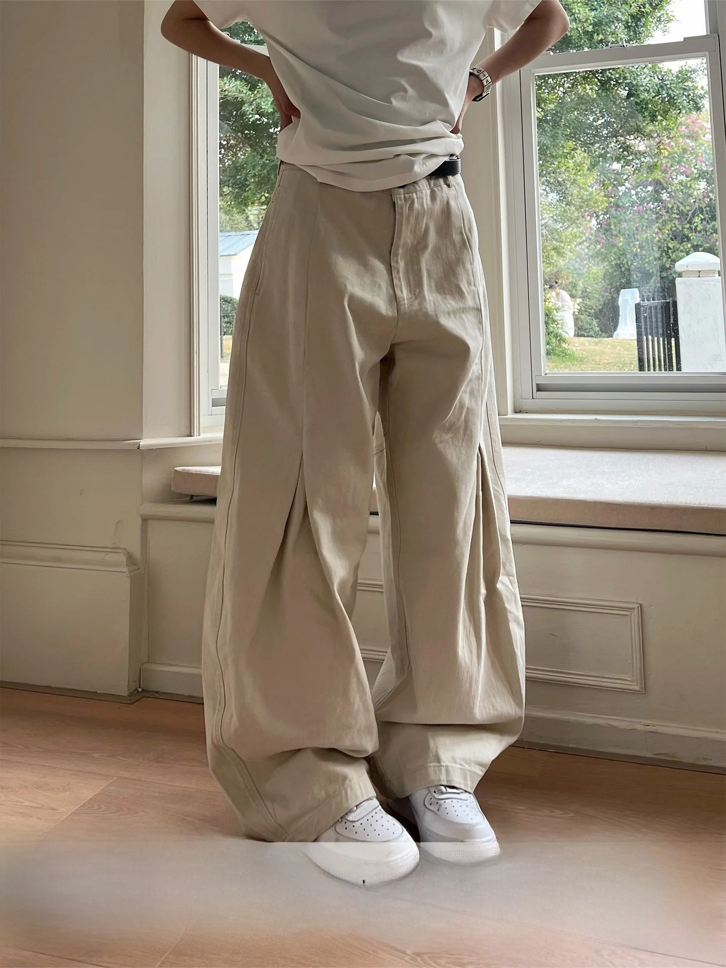 Neutral Style Casual Wide Leg Pants Cotton100% Natural Waist Button Closure Pure Color Versatile Folded Knife Pants for All
Neutral Style Casual Wide Leg Pants Cotton100% Natural Waist Button Closure Pure Color Versatile Folded Knife Pants for All