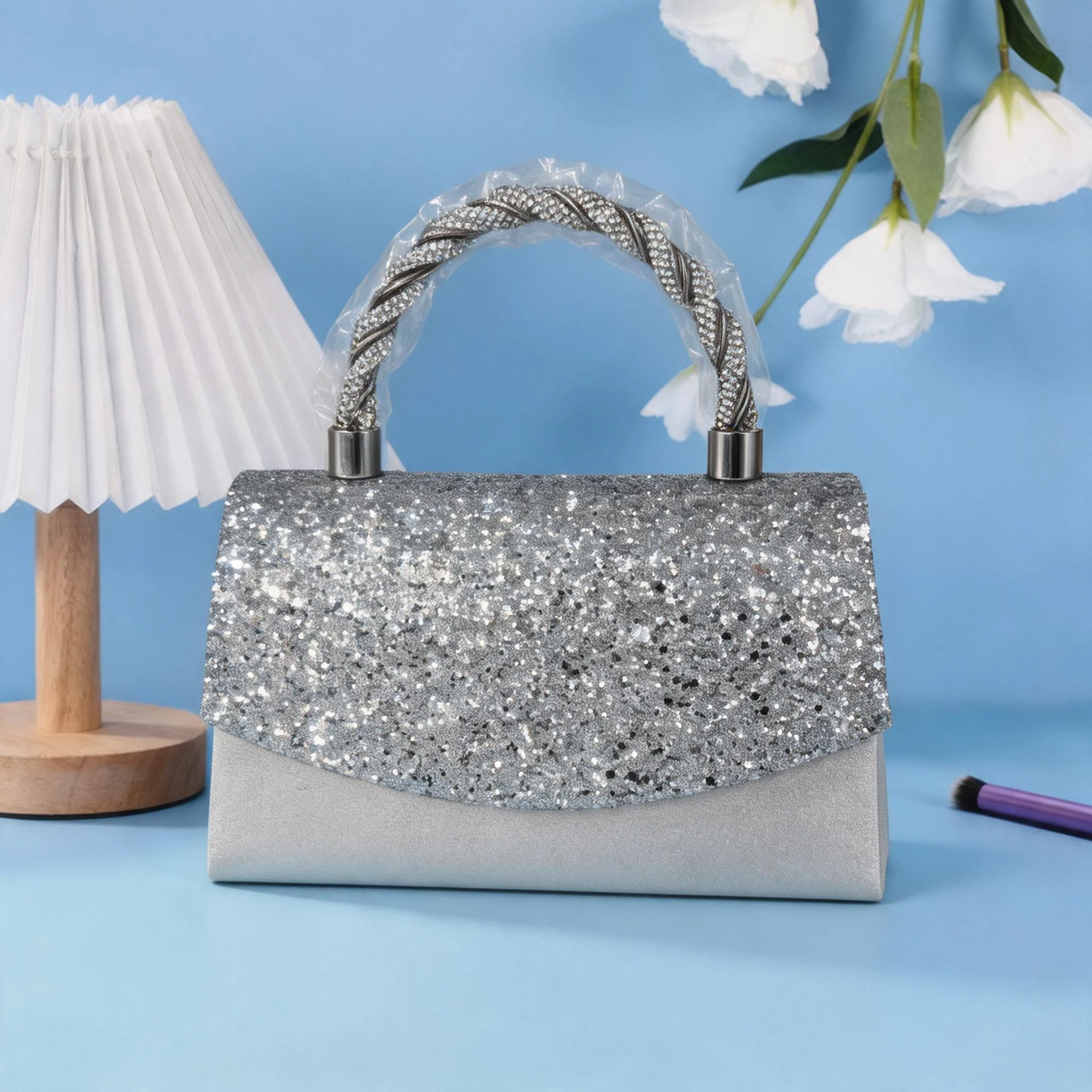 New glittering evening bag - wedding banquet bridesmaid bag - high-end formal dress bag - versatile cross-body chain bag
New glittering evening bag - wedding banquet bridesmaid bag - high-end formal dress bag - versatile cross-body chain bag