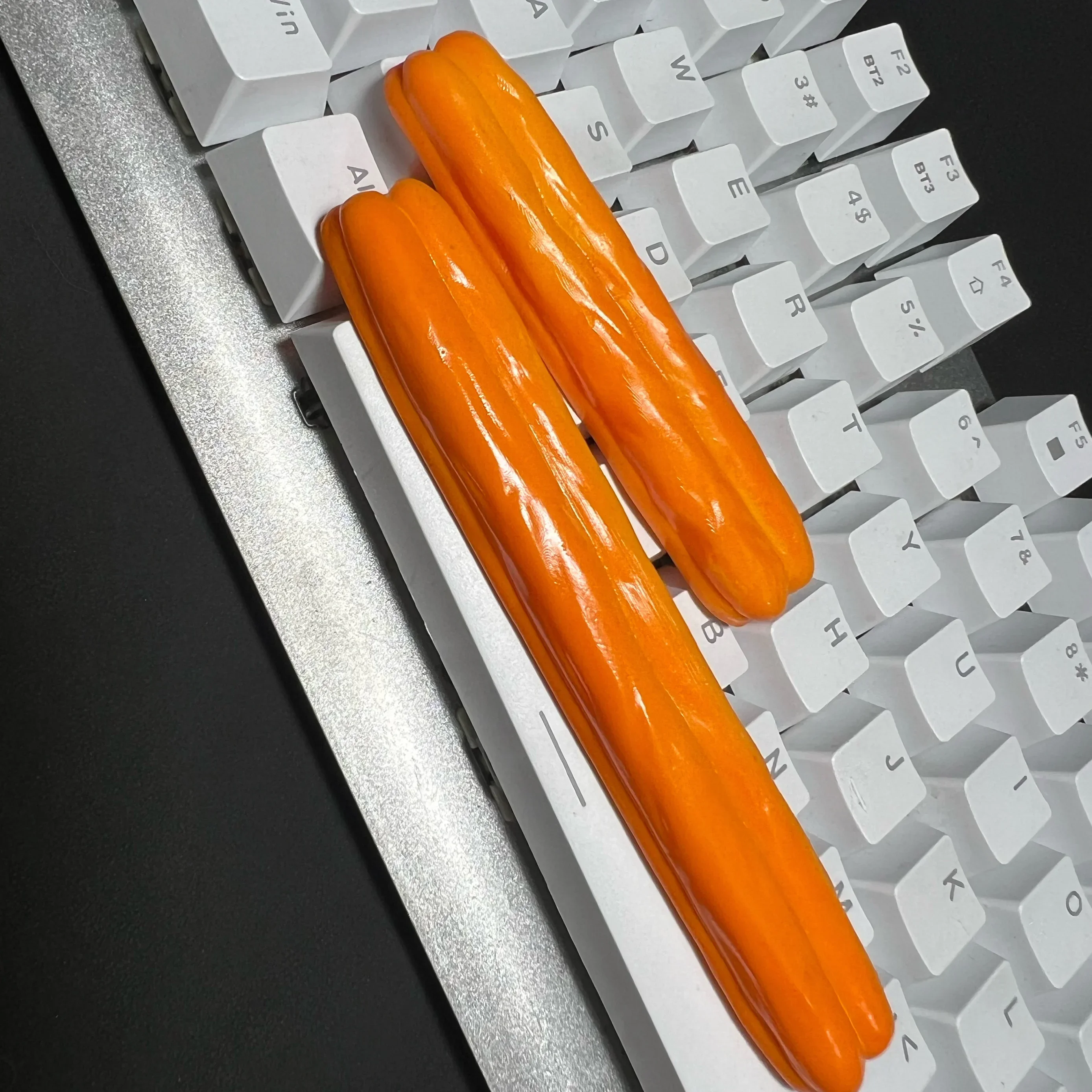 Fritters 625u space keycap resin 225u edible game enter enter mechanical keyboard 7u
Fritters 625u space keycap resin 225u edible game enter enter mechanical keyboard 7u