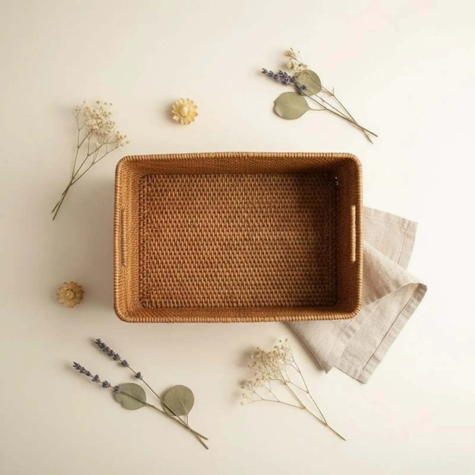 Handmade Storage Box with Handles Versatile Rectangular Wicker Storage Container Japanese Design Desktop Organizer for Shelf
Handmade Storage Box with Handles Versatile Rectangular Wicker Storage Container Japanese Design Desktop Organizer for Shelf