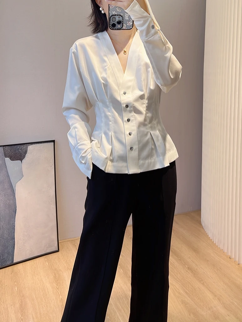 Ele V-ne Slimming White irt Faionable Waist-cinching Long Sve ort Length Pure Color Retro Sle Women's irt
Ele V-ne Slimming White irt Faionable Waist-cinching Long Sve ort Length Pure Color Retro Sle Women's irt