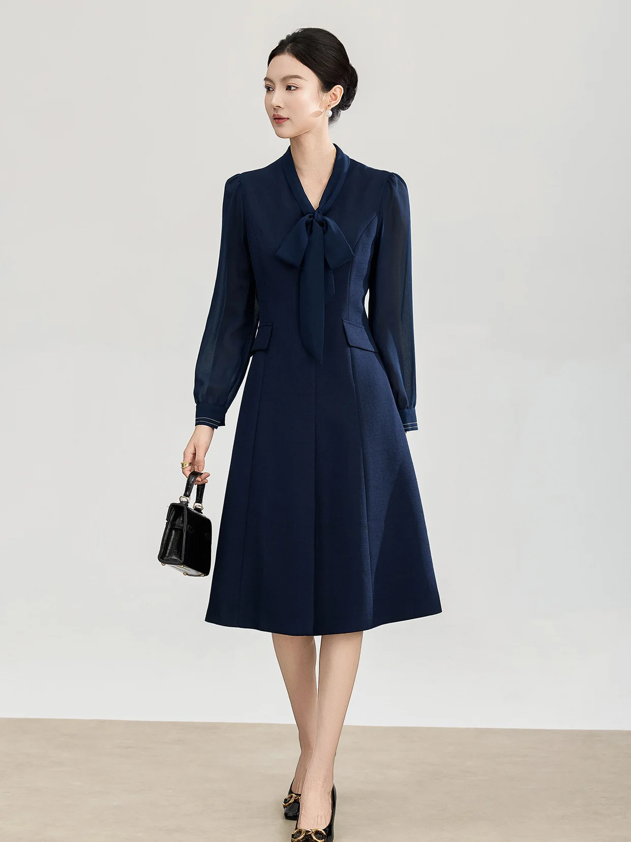 Spring Commute Women's Dress Chiffon Waist Cinching Sash Floating Collar Long Sleeve Zipper Back H-Line Thick Chiffon Dress
Spring Commute Women's Dress Chiffon Waist Cinching Sash Floating Collar Long Sleeve Zipper Back H-Line Thick Chiffon Dress