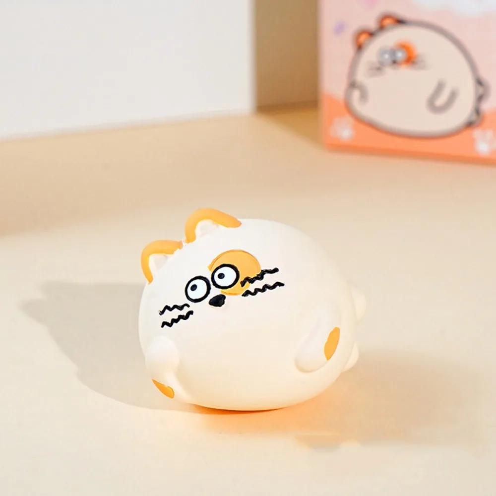Desk Ornament Round Cat Cat Resin Ornament Lovely Cute Cat Car Decorations Kawaii Mini Cat Ornament Desktop Decoration
Desk Ornament Round Cat Cat Resin Ornament Lovely Cute Cat Car Decorations Kawaii Mini Cat Ornament Desktop Decoration