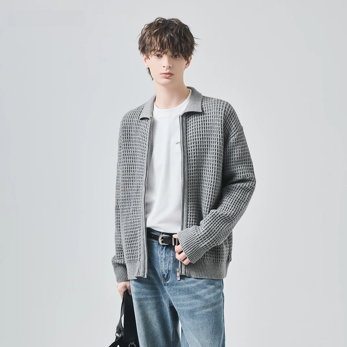 Men's Knitted Sweater Loose Fit Autumn Winter Zipper Wfle Texture Knit Cardigan Outerwear Comfortable Casual Long Sve
Men's Knitted Sweater Loose Fit Autumn Winter Zipper Wfle Texture Knit Cardigan Outerwear Comfortable Casual Long Sve