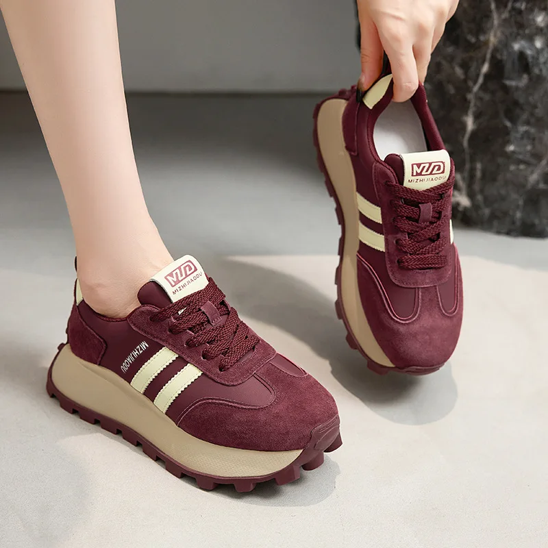 Retro Platform Sneakers for Women Suede Patchwork Daily Outdoor Casual Walking Sports Shoes Footwear Popular Street Style Shoes
Retro Platform Sneakers for Women Suede Patchwork Daily Outdoor Casual Walking Sports Shoes Footwear Popular Street Style Shoes